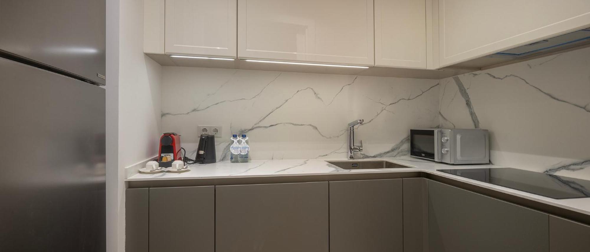 Hilton Mall Of Stambuł Zewnętrze zdjęcie A kitchen in a hotel